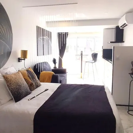 Apartman Le Boudoir - De Luxe Au Village Naturiste