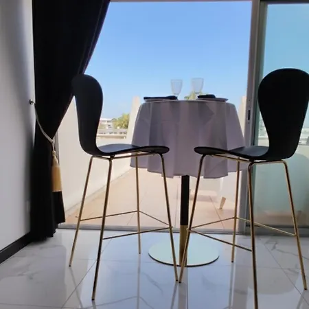 Temptation Cap D'agde - Village Naturiste Heliopolis آجد