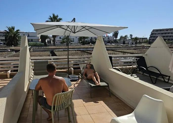 Naturist Deluxe - Le Boudoir Heliopolis Апартаменты Агд